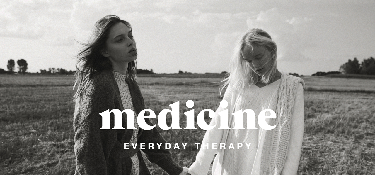 Agnieszka Kulesza & Łukasz Pik shot the knitwear campaign for MEDICINE everyday therapy
